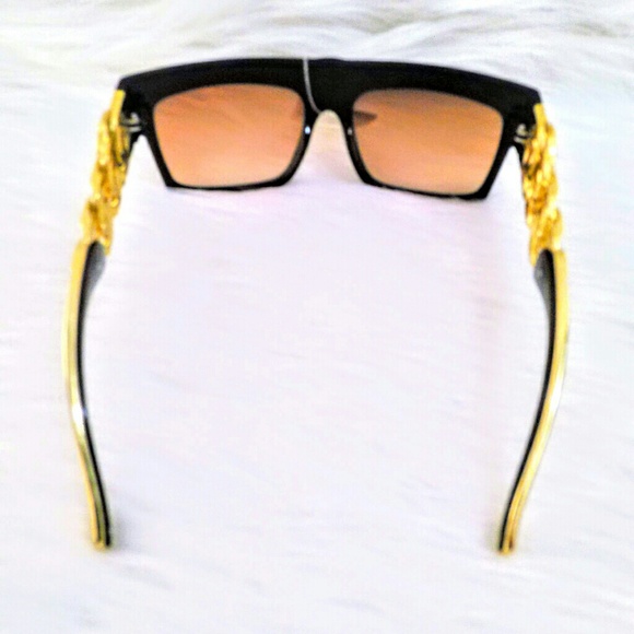 (NEW)! Stylish! Unique! Black Shades, Brown Tint! - Picture 7 of 8